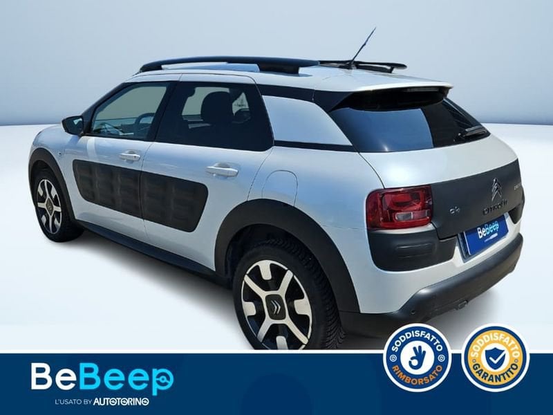 https://cdn-dk.caraffinity.it/dealer/datafiles/vehicle/images/800/35456/MynHtS8KgmR46EzH.jpeg
