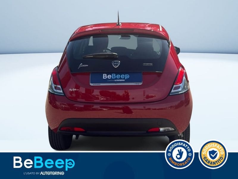 https://cdn-dk.caraffinity.it/dealer/datafiles/vehicle/images/800/35456/NaP1g9TDVtzxURGA.jpeg