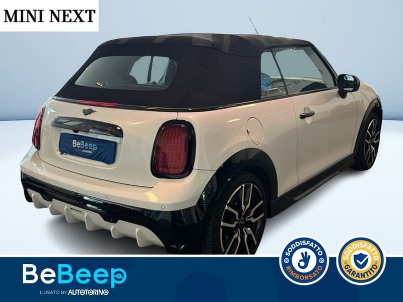 https://cdn-dk.caraffinity.it/dealer/datafiles/vehicle/images/800/35456/NjRI3Ef5u4tgdAUe.jpeg