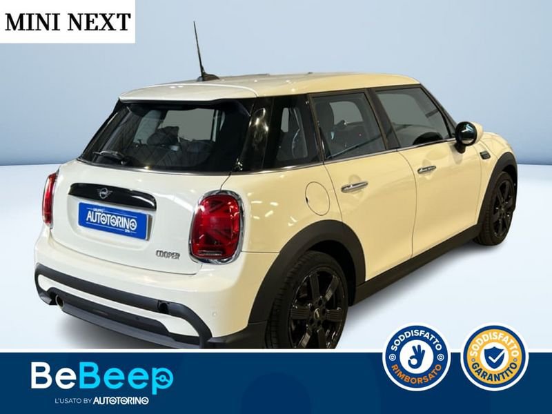 https://cdn-dk.caraffinity.it/dealer/datafiles/vehicle/images/800/35456/O6BemiWAYpZ1QFTt.jpeg