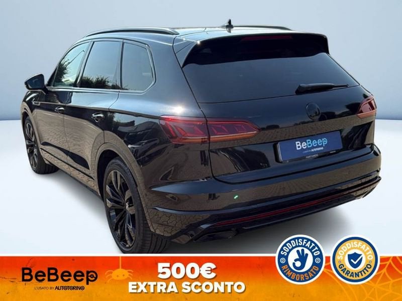 https://cdn-dk.caraffinity.it/dealer/datafiles/vehicle/images/800/35456/OCCx0K8LGgL7XbSO.jpeg