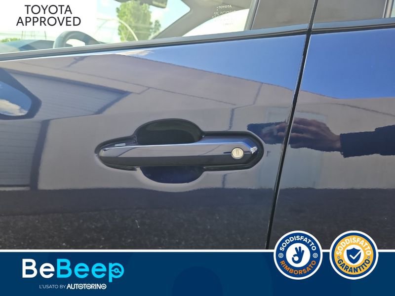 https://cdn-dk.caraffinity.it/dealer/datafiles/vehicle/images/800/35456/OvhPkbPyxXuzL7Hn.jpeg