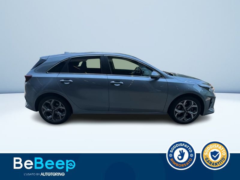 https://cdn-dk.caraffinity.it/dealer/datafiles/vehicle/images/800/35456/PCGgSGJB7Xp84OrT.jpeg