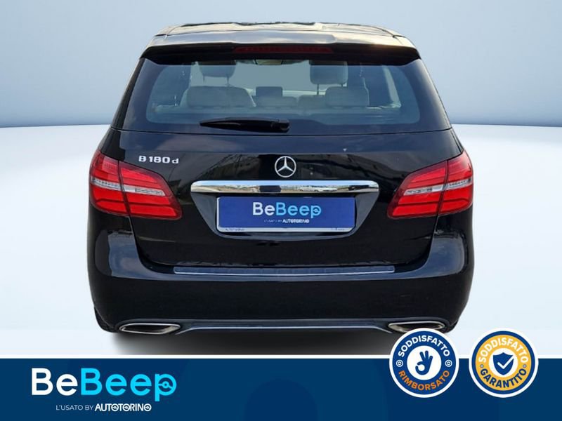 https://cdn-dk.caraffinity.it/dealer/datafiles/vehicle/images/800/35456/PEra09FlnB4iM3bS.jpeg
