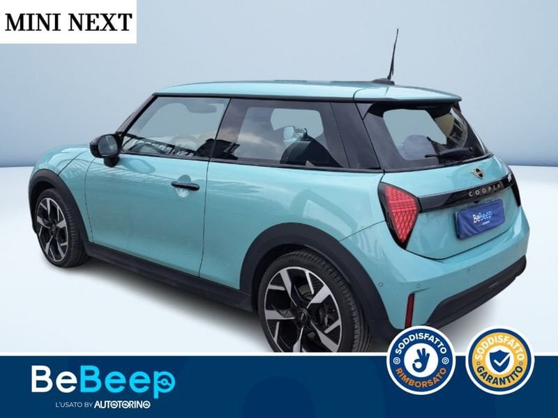 https://cdn-dk.caraffinity.it/dealer/datafiles/vehicle/images/800/35456/PmFGnbTeWnkFX83f.jpeg