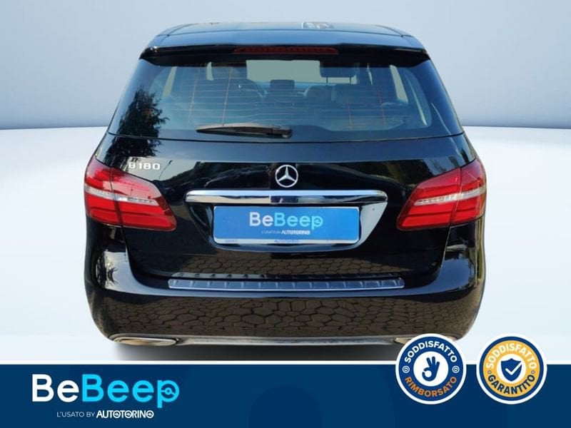 https://cdn-dk.caraffinity.it/dealer/datafiles/vehicle/images/800/35456/PoVGCVL4ZauJV6an.jpeg
