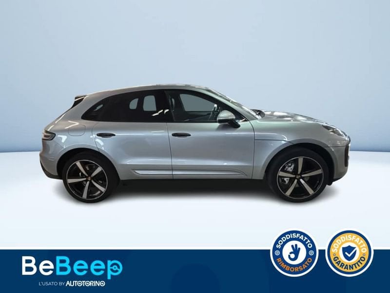 https://cdn-dk.caraffinity.it/dealer/datafiles/vehicle/images/800/35456/Pq6QhSvMZcxgyldY.jpeg