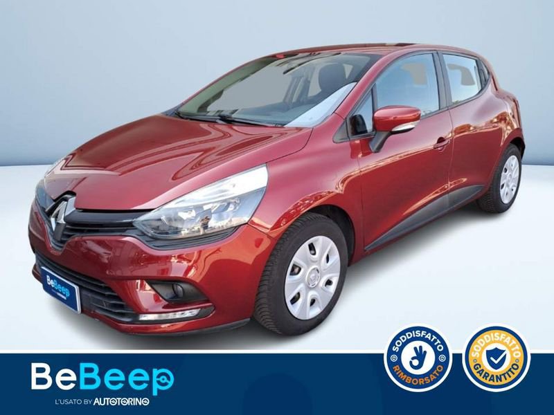 https://cdn-dk.caraffinity.it/dealer/datafiles/vehicle/images/800/35456/PxT6uaFuBEcZkKsD.jpeg?format=jpeg
