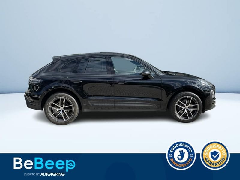 https://cdn-dk.caraffinity.it/dealer/datafiles/vehicle/images/800/35456/QchdeZOlGtcbMtIH.jpeg