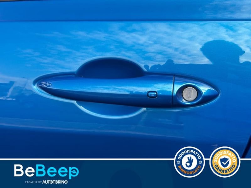 https://cdn-dk.caraffinity.it/dealer/datafiles/vehicle/images/800/35456/RBLT8nmcdxsAsCcQ.jpeg