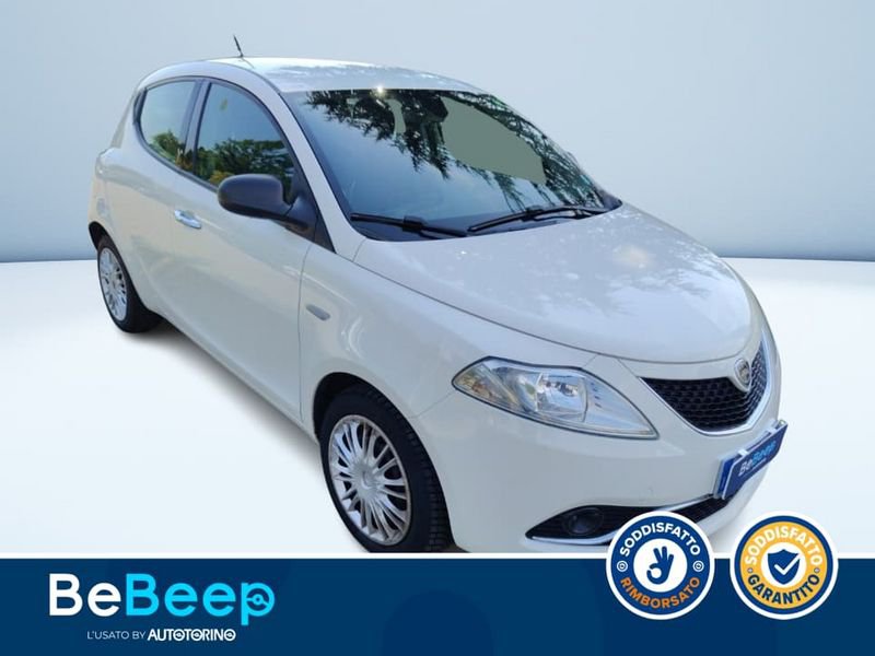 https://cdn-dk.caraffinity.it/dealer/datafiles/vehicle/images/800/35456/SZvkdPCcrFnWU1SN.jpeg
