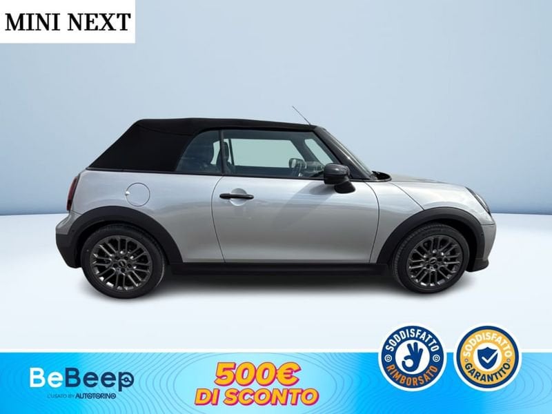 https://cdn-dk.caraffinity.it/dealer/datafiles/vehicle/images/800/35456/TrUAuRm4HbXTSf9F.jpeg