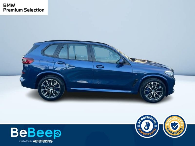 https://cdn-dk.caraffinity.it/dealer/datafiles/vehicle/images/800/35456/UL1ruyDjazXZrDYr.jpeg