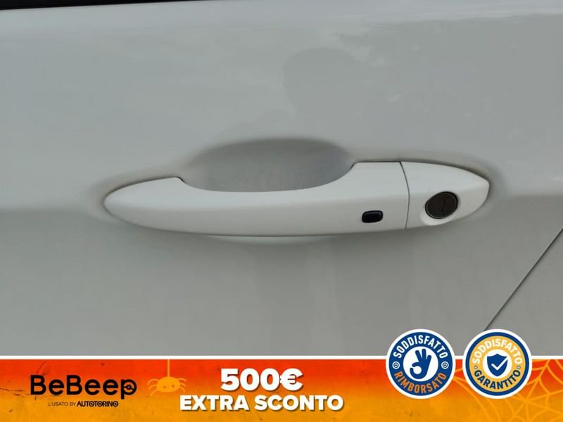 https://cdn-dk.caraffinity.it/dealer/datafiles/vehicle/images/800/35456/VII3kGe8oFXGl1yZ.jpeg