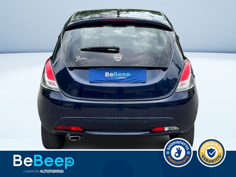 https://cdn-dk.caraffinity.it/dealer/datafiles/vehicle/images/800/35456/VhB2e8F8fwmgaahy.jpeg