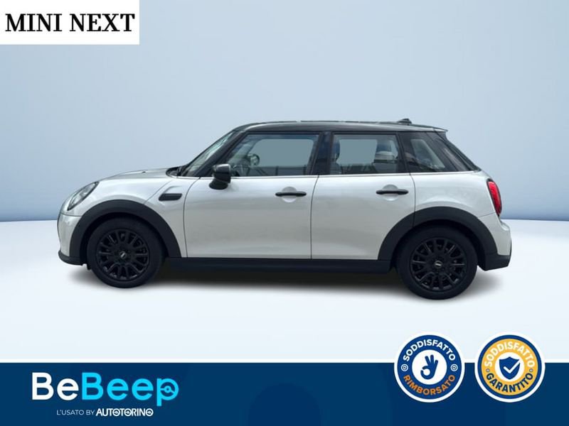 https://cdn-dk.caraffinity.it/dealer/datafiles/vehicle/images/800/35456/WA2UGQLRV5sFghSE.jpeg