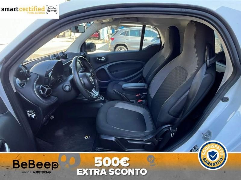 https://cdn-dk.caraffinity.it/dealer/datafiles/vehicle/images/800/35456/WSCGc9DZfJa8qwJv.jpeg
