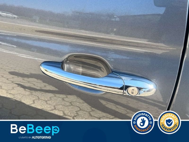 https://cdn-dk.caraffinity.it/dealer/datafiles/vehicle/images/800/35456/WrMWI4ySM0NDto7h.jpeg