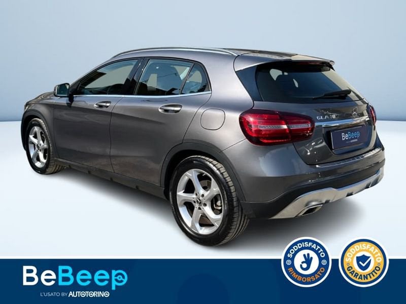 https://cdn-dk.caraffinity.it/dealer/datafiles/vehicle/images/800/35456/XCZneM1DhEY3DKD4.jpeg