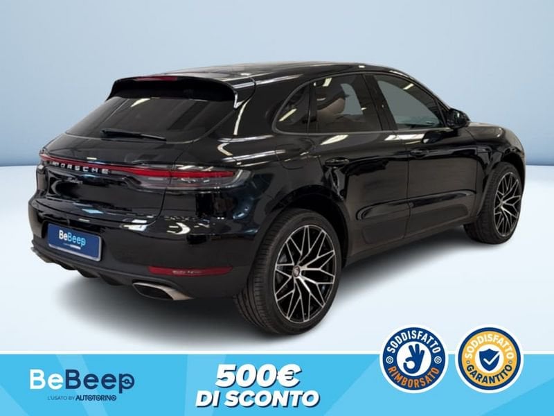 https://cdn-dk.caraffinity.it/dealer/datafiles/vehicle/images/800/35456/XrYL7VU4pCeBWPZJ.jpeg