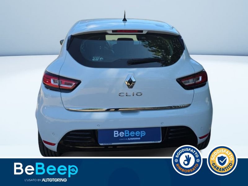 https://cdn-dk.caraffinity.it/dealer/datafiles/vehicle/images/800/35456/YPVKrh1GE7hnwP0k.jpeg
