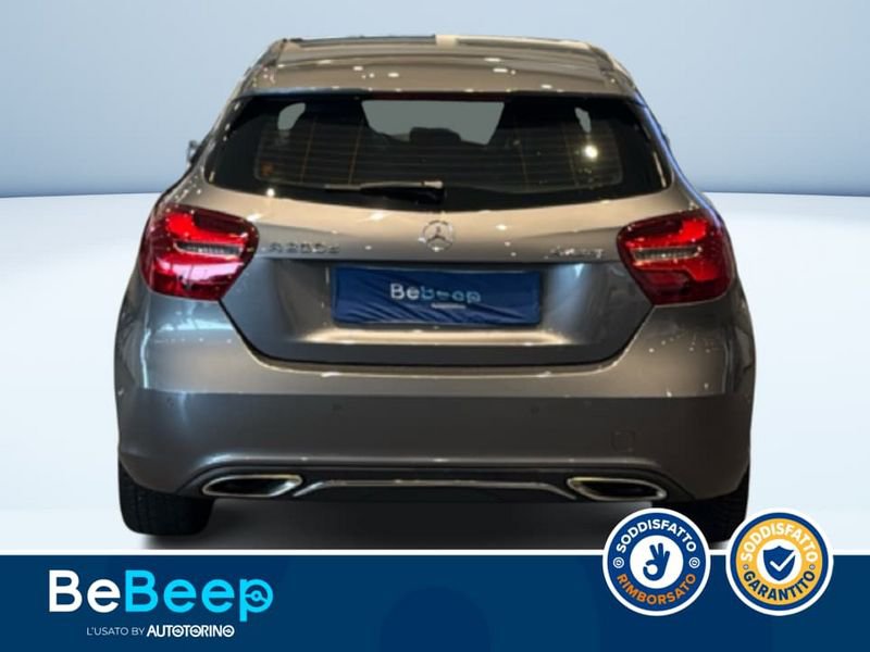 https://cdn-dk.caraffinity.it/dealer/datafiles/vehicle/images/800/35456/Ybj4cIWCHGipYJ8p.jpeg