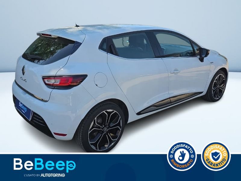 https://cdn-dk.caraffinity.it/dealer/datafiles/vehicle/images/800/35456/YmlGqV0ojx7VnuQw.jpeg