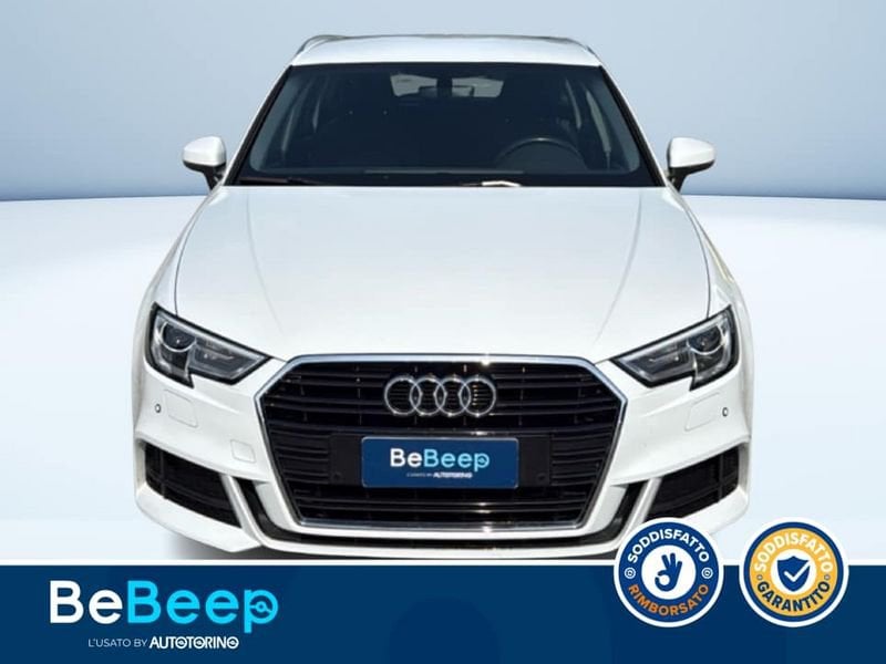 https://cdn-dk.caraffinity.it/dealer/datafiles/vehicle/images/800/35456/ZP03bsVTIn94aZRP.jpeg