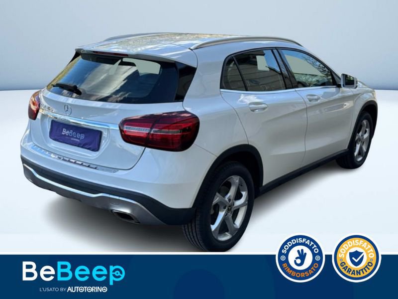 https://cdn-dk.caraffinity.it/dealer/datafiles/vehicle/images/800/35456/ZhO4fUx3Q4zMxwgZ.jpeg
