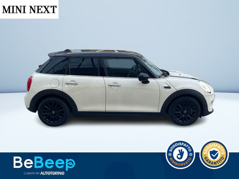 https://cdn-dk.caraffinity.it/dealer/datafiles/vehicle/images/800/35456/aXLg1y2tZWInrI3f.jpeg