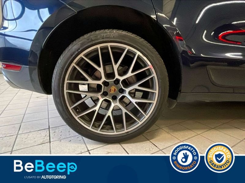 https://cdn-dk.caraffinity.it/dealer/datafiles/vehicle/images/800/35456/aZbmUkwD0SkwDtYQ.jpeg