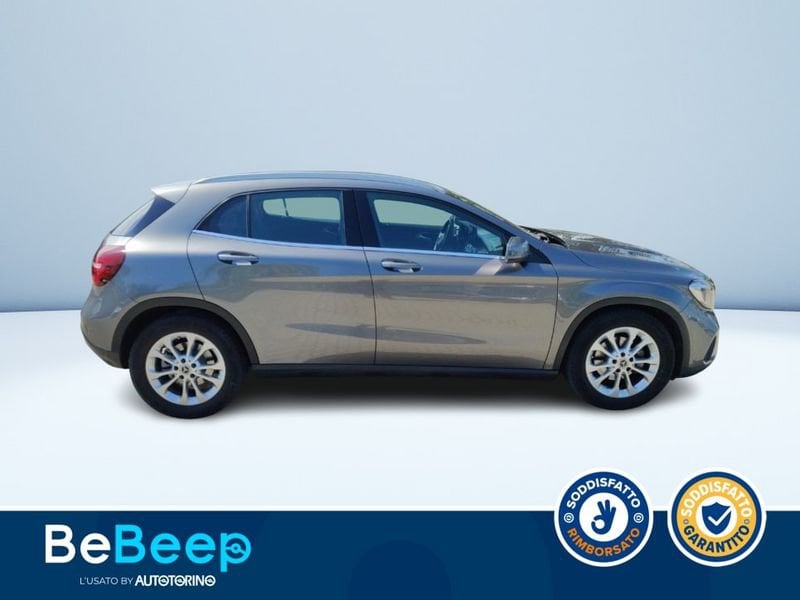https://cdn-dk.caraffinity.it/dealer/datafiles/vehicle/images/800/35456/abRU6EhXtaGPI8J2.jpeg
