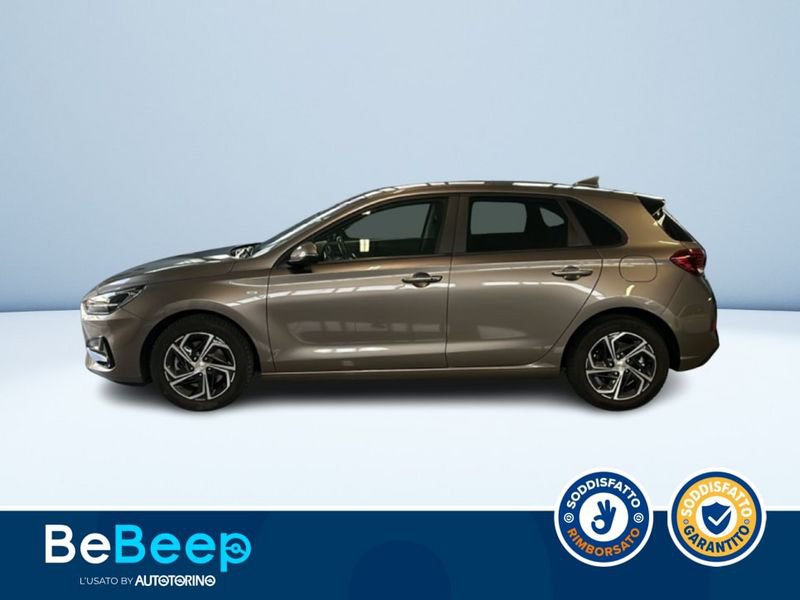 https://cdn-dk.caraffinity.it/dealer/datafiles/vehicle/images/800/35456/bPMIPMaZE6maKZ1Y.jpeg