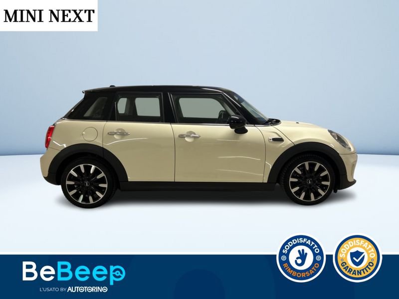 https://cdn-dk.caraffinity.it/dealer/datafiles/vehicle/images/800/35456/bZZencweIAQy4Kn2.jpeg