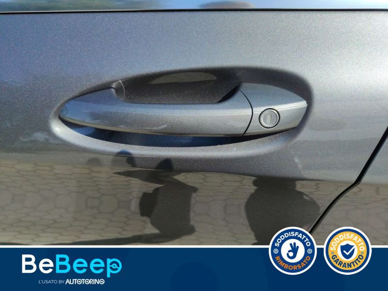 https://cdn-dk.caraffinity.it/dealer/datafiles/vehicle/images/800/35456/cN2LIpingHxBDy3e.jpeg