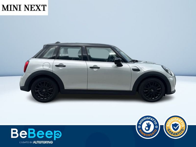 https://cdn-dk.caraffinity.it/dealer/datafiles/vehicle/images/800/35456/cWOJV0KZPeoMJYql.jpeg