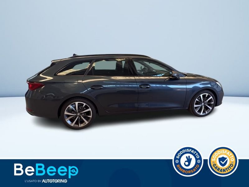 https://cdn-dk.caraffinity.it/dealer/datafiles/vehicle/images/800/35456/cdDBqW0HP0du7sfX.jpeg