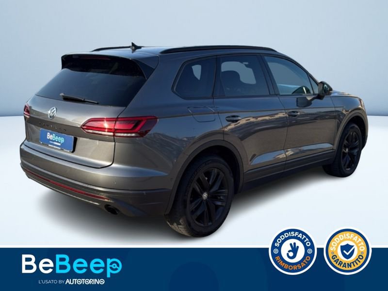 https://cdn-dk.caraffinity.it/dealer/datafiles/vehicle/images/800/35456/e4nDTL84ZlA0TNeg.jpeg
