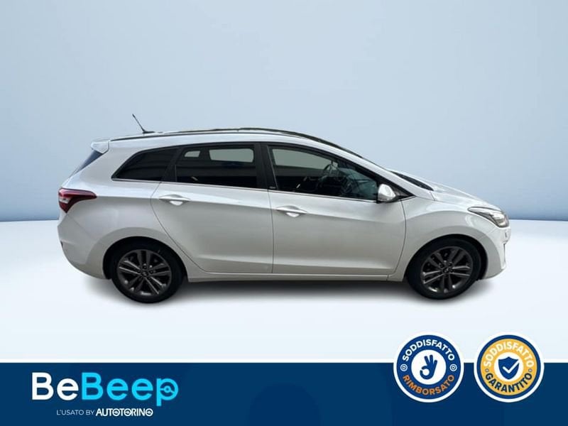 https://cdn-dk.caraffinity.it/dealer/datafiles/vehicle/images/800/35456/e7pL6LNxFdMjcIcl.jpeg