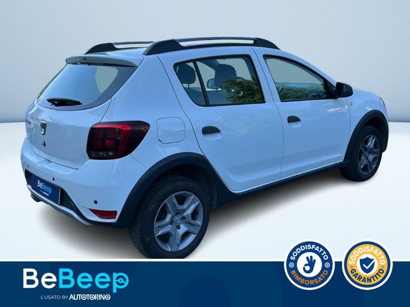 https://cdn-dk.caraffinity.it/dealer/datafiles/vehicle/images/800/35456/fHKbmb6mrS3MIVfK.jpeg