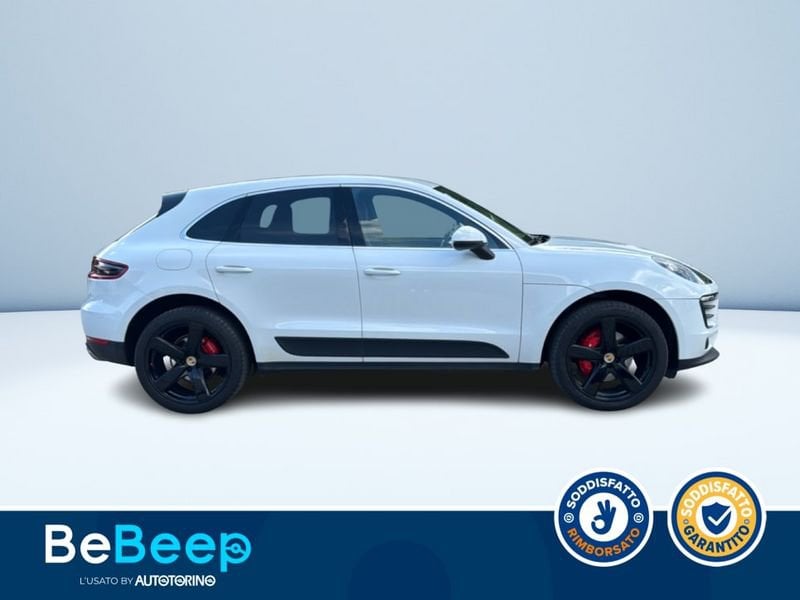 https://cdn-dk.caraffinity.it/dealer/datafiles/vehicle/images/800/35456/fVOcxyCby8jyfulA.jpeg