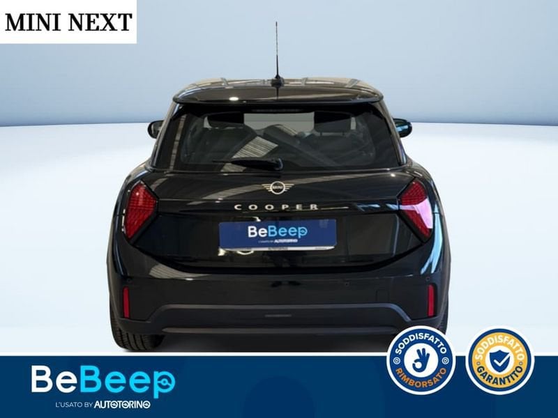 https://cdn-dk.caraffinity.it/dealer/datafiles/vehicle/images/800/35456/g7gL4Hrxzrlg3hRB.jpeg