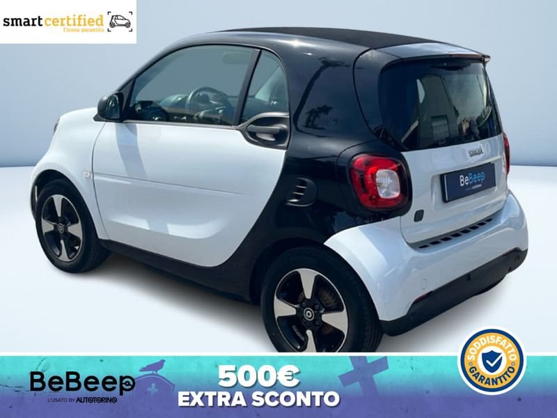 https://cdn-dk.caraffinity.it/dealer/datafiles/vehicle/images/800/35456/g8mdhrxgb77rscuG.jpeg