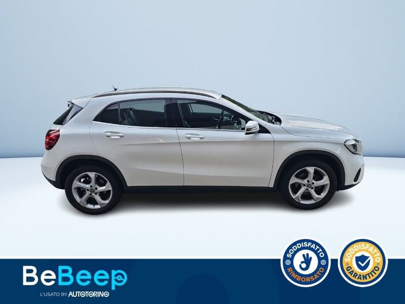 https://cdn-dk.caraffinity.it/dealer/datafiles/vehicle/images/800/35456/gWf4nXnbwEkEMtiJ.jpeg
