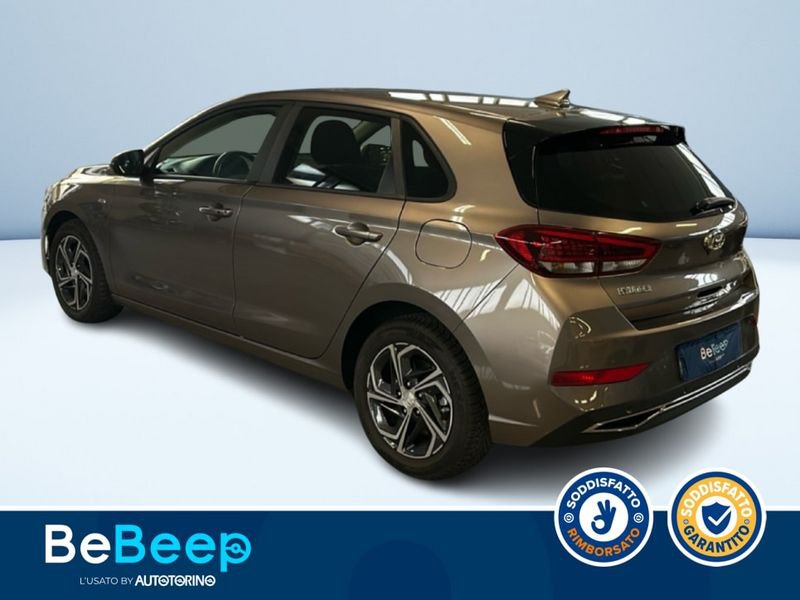 https://cdn-dk.caraffinity.it/dealer/datafiles/vehicle/images/800/35456/hi21SpgAQY1VvHXI.jpeg