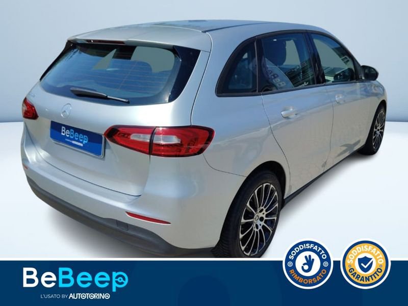 https://cdn-dk.caraffinity.it/dealer/datafiles/vehicle/images/800/35456/i4AP8npQmkJx7rEO.jpeg