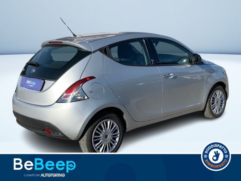 https://cdn-dk.caraffinity.it/dealer/datafiles/vehicle/images/800/35456/iLnjpOBwEovDYNQW.jpeg