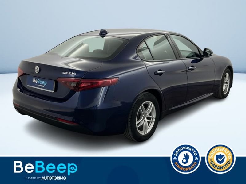 https://cdn-dk.caraffinity.it/dealer/datafiles/vehicle/images/800/35456/jgz5KnkrqvKhkKDc.jpeg