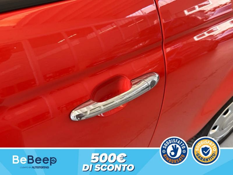 https://cdn-dk.caraffinity.it/dealer/datafiles/vehicle/images/800/35456/jnGOVmkgcg2hMO40.jpeg