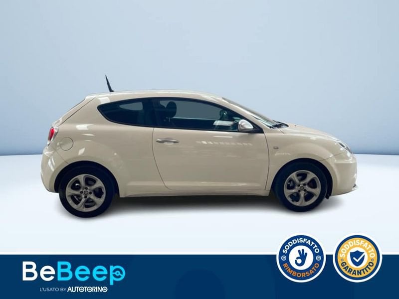https://cdn-dk.caraffinity.it/dealer/datafiles/vehicle/images/800/35456/kgcZ9FDUvTMCorQj.jpeg